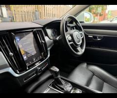 Volvo S90 Discover this exceptional 2020 Volvo S90 D4 Momentum Plus, boasting remarkably low mileage - 22
