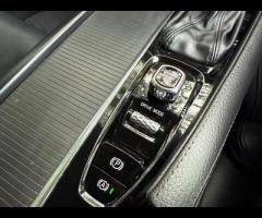 Volvo S90 Discover this exceptional 2020 Volvo S90 D4 Momentum Plus, boasting remarkably low mileage - 30