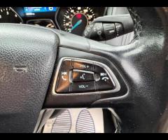 Ford Focus THIS 2015 FORD FOCUS TDCI ZETEC S PRESENTS A REMARKABLY LOW MILEAGE FOR ITS AGE, THE CAR - 38