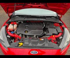 Ford Focus THIS 2015 FORD FOCUS TDCI ZETEC S PRESENTS A REMARKABLY LOW MILEAGE FOR ITS AGE, THE CAR - 43