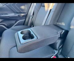 Honda Civic A WELL MAINTAINED HONDA CIVIC WITH ONLY ONE PREVIOUS OWNER. THIS CAR HAS GOT FULL SERVIC - 36