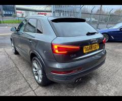 Audi Q3 DAYTONA GREY PEARL EFFECT IN COLOUR WITH BLACK LEATHER INTERIOR, 2 KEYS, RECENT SERVICE - 5 - 2