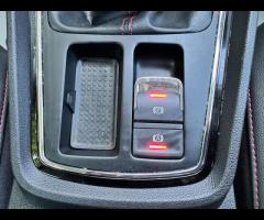 SEAT Leon WITH ONLY ONE OWNER, THIS CAR COMES WITH FULL MAINTENAINCE & SERVICE HISTORY, JUST HAD - 49