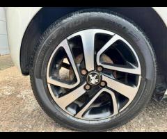 Peugeot 108 HERE WE HAVE A MUCH DESIRABLE ROLAND GARROS OPEN TOP MODEL. THIS EXCLUSIVE MODEL HAS ONE - 56