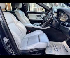 BMW M5 THIS POWERFUL BMW M5 V8 DELIVERS EXHILIRATING PERFORMANCE AND GIVES YOU PRESTIGE AND LUXURY A - 3