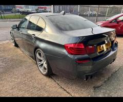 BMW M5 THIS POWERFUL BMW M5 V8 DELIVERS EXHILIRATING PERFORMANCE AND GIVES YOU PRESTIGE AND LUXURY A - 8