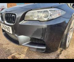 BMW M5 THIS POWERFUL BMW M5 V8 DELIVERS EXHILIRATING PERFORMANCE AND GIVES YOU PRESTIGE AND LUXURY A - 18