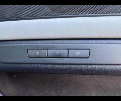 BMW M5 THIS POWERFUL BMW M5 V8 DELIVERS EXHILIRATING PERFORMANCE AND GIVES YOU PRESTIGE AND LUXURY A - 42