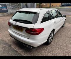Mercedes-Benz C Class GREAT SPEC, PREMIUM MODEL,2 KEYS, RECENT SERVICE, 7 SERVICES IN TOTAL INCLUDIN - 10