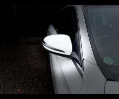 Mercedes-Benz C Class GREAT SPEC, PREMIUM MODEL,2 KEYS, RECENT SERVICE, 7 SERVICES IN TOTAL INCLUDIN - 17