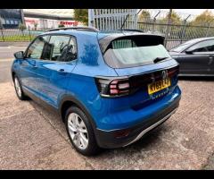 Volkswagen T-Cross THIS 2020 VW T-CROSS TSi IS A FINE EXAMPLE OF A COMPACT SUV. POWERED BY A RESPONS - 9