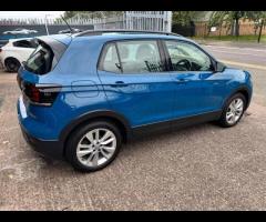 Volkswagen T-Cross THIS 2020 VW T-CROSS TSi IS A FINE EXAMPLE OF A COMPACT SUV. POWERED BY A RESPONS - 11