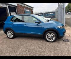 Volkswagen T-Cross THIS 2020 VW T-CROSS TSi IS A FINE EXAMPLE OF A COMPACT SUV. POWERED BY A RESPONS - 12