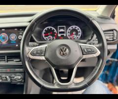 Volkswagen T-Cross THIS 2020 VW T-CROSS TSi IS A FINE EXAMPLE OF A COMPACT SUV. POWERED BY A RESPONS - 37
