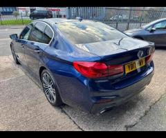 BMW 5 Series THIS CAR LOOKS FANTASTIC IN THIS MEDITERRANEAN BLUE METALLIC. IT COMES WITH SIX RECORDE - 2