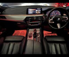 BMW 5 Series THIS CAR LOOKS FANTASTIC IN THIS MEDITERRANEAN BLUE METALLIC. IT COMES WITH SIX RECORDE - 58