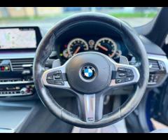 BMW 5 Series THIS CAR LOOKS FANTASTIC IN THIS MEDITERRANEAN BLUE METALLIC. IT COMES WITH SIX RECORDE - 64