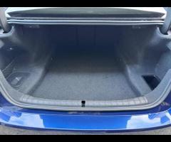 BMW 5 Series THIS CAR LOOKS FANTASTIC IN THIS MEDITERRANEAN BLUE METALLIC. IT COMES WITH SIX RECORDE - 69