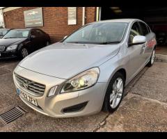 Volvo S60 WITH ONLY ONE PREVIOUS OWNER, THIS CAR COMES WITH GREAT SERVICE HISTORY (13 STAMPS IN TOTA - 4