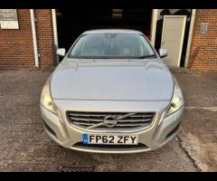 Volvo S60 WITH ONLY ONE PREVIOUS OWNER, THIS CAR COMES WITH GREAT SERVICE HISTORY (13 STAMPS IN TOTA - 15