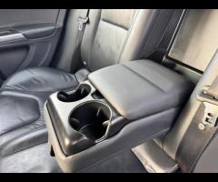 Volvo S60 WITH ONLY ONE PREVIOUS OWNER, THIS CAR COMES WITH GREAT SERVICE HISTORY (13 STAMPS IN TOTA - 32