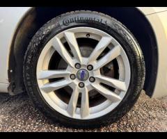 Volvo S60 WITH ONLY ONE PREVIOUS OWNER, THIS CAR COMES WITH GREAT SERVICE HISTORY (13 STAMPS IN TOTA - 48