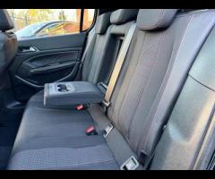 Peugeot 308 WITH ONLY ONE PREVIOUS OWNER, HERE WE OFFER YOU A GREAT LOOKING 308 HDI GT LINE MODEL WI - 42