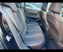 Peugeot 308 WITH ONLY ONE PREVIOUS OWNER, HERE WE OFFER YOU A GREAT LOOKING 308 HDI GT LINE MODEL WI - 43