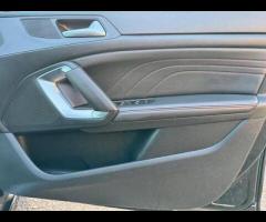 Peugeot 308 WITH ONLY ONE PREVIOUS OWNER, HERE WE OFFER YOU A GREAT LOOKING 308 HDI GT LINE MODEL WI - 44