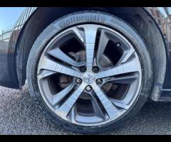 Peugeot 308 WITH ONLY ONE PREVIOUS OWNER, HERE WE OFFER YOU A GREAT LOOKING 308 HDI GT LINE MODEL WI - 50