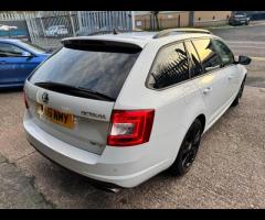 Skoda Octavia CARED FOR BY ONLY TWO OWNERS IN TOTAL, THIS FABULOUS LOOKING SKODA VRS BOASTS FROM HAV - 10