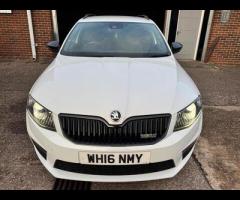 Skoda Octavia CARED FOR BY ONLY TWO OWNERS IN TOTAL, THIS FABULOUS LOOKING SKODA VRS BOASTS FROM HAV - 14