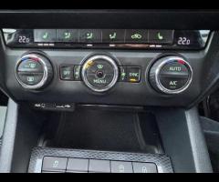 Skoda Octavia CARED FOR BY ONLY TWO OWNERS IN TOTAL, THIS FABULOUS LOOKING SKODA VRS BOASTS FROM HAV - 31