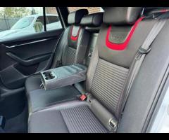 Skoda Octavia CARED FOR BY ONLY TWO OWNERS IN TOTAL, THIS FABULOUS LOOKING SKODA VRS BOASTS FROM HAV - 41