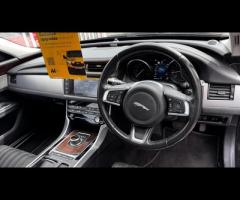 Jaguar XF SAT NAVIGATION FULL BLACK LEATHER HEATED SEAT PARKING SENSOR FULL 12 MONTH MOT CHECK WEBSI - 4