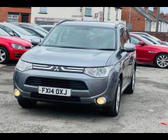 Mitsubishi Outlander SAT NAV, 7SEATS, ALLOY WHEELS, CLIMATE CONTROL, CHECK WEBSITE FOR MORE DEALS, O - 4