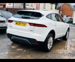 Jaguar E-PACE SAT NAVIGATION FULL BLEACK LEATHER  HEATED SEAT ZERO 6 NEW SHEAP WARRENTEY LOW MILGE C - 16