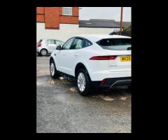 Jaguar E-PACE SAT NAVIGATION FULL BLEACK LEATHER  HEATED SEAT ZERO 6 NEW SHEAP WARRENTEY LOW MILGE C - 23