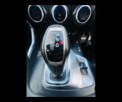 Jaguar E-PACE SAT NAVIGATION FULL BLEACK LEATHER  HEATED SEAT ZERO 6 NEW SHEAP WARRENTEY LOW MILGE C - 39