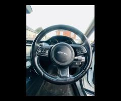 Jaguar E-PACE SAT NAVIGATION FULL BLEACK LEATHER  HEATED SEAT ZERO 6 NEW SHEAP WARRENTEY LOW MILGE C - 40