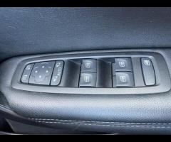 Renault Megane £0 ROAD TAX, ULEZ COMPLIANT,FULL BLACK LEATHER SATELLITE NAVIGATION REVERSE CAMERA MO - 14