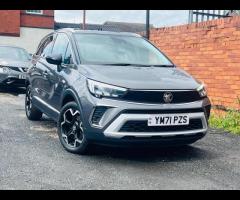 Vauxhall Crossland This 2022 Vauxhall Crossland Turbo D Ultimate is a superb example, having had onl