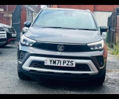 Vauxhall Crossland This 2022 Vauxhall Crossland Turbo D Ultimate is a superb example, having had onl - 9