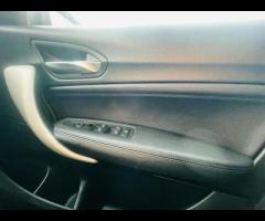 BMW 1 Series SAT NAVIGATION FULL BLACK LEATHER HEATED SEAT PARKING SENIOR MOT 16/6/2026 CHECK WEBSIT - 32