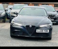 Alfa Romeo Giulia 4 STAMPS,2 OWNERS, EURO 6, SAT NAV, COMES WITH 12 MONTH MOT, PARKING SENSOR, ALLOY - 9