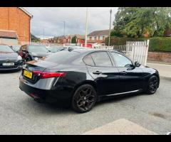 Alfa Romeo Giulia 4 STAMPS,2 OWNERS, EURO 6, SAT NAV, COMES WITH 12 MONTH MOT, PARKING SENSOR, ALLOY - 12