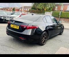 Alfa Romeo Giulia 4 STAMPS,2 OWNERS, EURO 6, SAT NAV, COMES WITH 12 MONTH MOT, PARKING SENSOR, ALLOY - 15