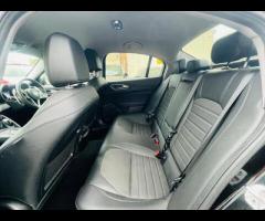 Alfa Romeo Giulia 4 STAMPS,2 OWNERS, EURO 6, SAT NAV, COMES WITH 12 MONTH MOT, PARKING SENSOR, ALLOY - 30