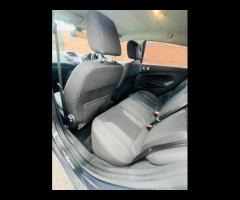 Ford Fiesta 6 STAMPS, PARKING SENSOR, EURO 6, ALOY WHEELS, CLIMATE CONTROL, CHECK WEBSITE FOR MORE D - 27