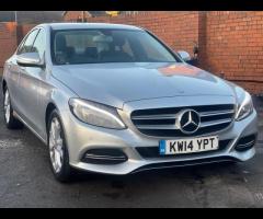 Mercedes-Benz C Class FULL 12 MONTH MOT FULL BLACK LEATHER HEATED SEAT LOW MILEAGE CAR ZERO 6 CAR CH